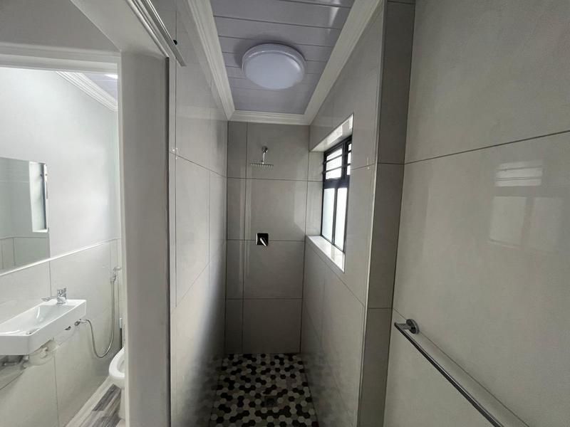 2 Bedroom Property for Sale in Kensington Western Cape